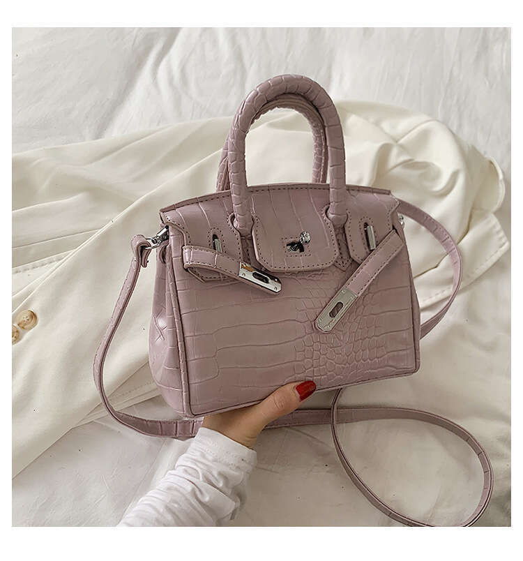High-End Internet Celebrity Crocodile Pattern Small Bag for Women 2025 New Versatile Crossbody Handbag Trendy Korean Style This Year