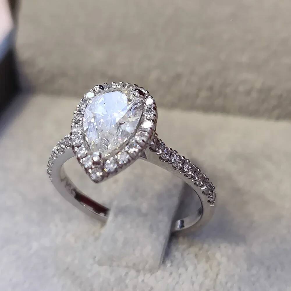 1/2/3/4Carat Waterdrop Moissanite Engagement Ring with GRA 925 Sterling Silver Pear Cut Halo Diamond Wedding Band for Women