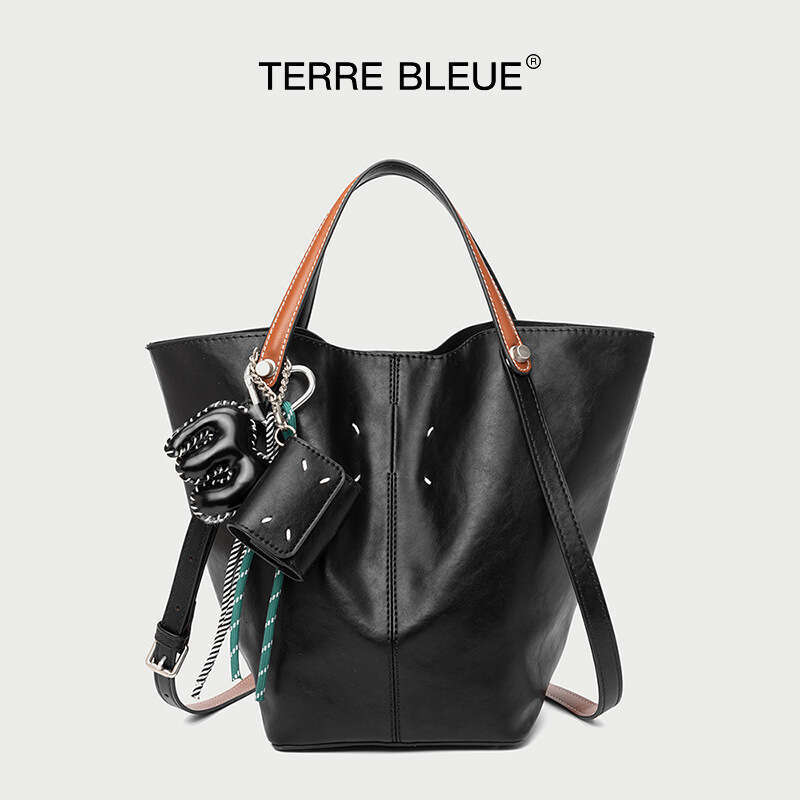 Retro Bucket Bag Women's Designer's New Handheld Vegetable Basket Bags Shoulder Crossover Large Capacity Trendy and Fashionable