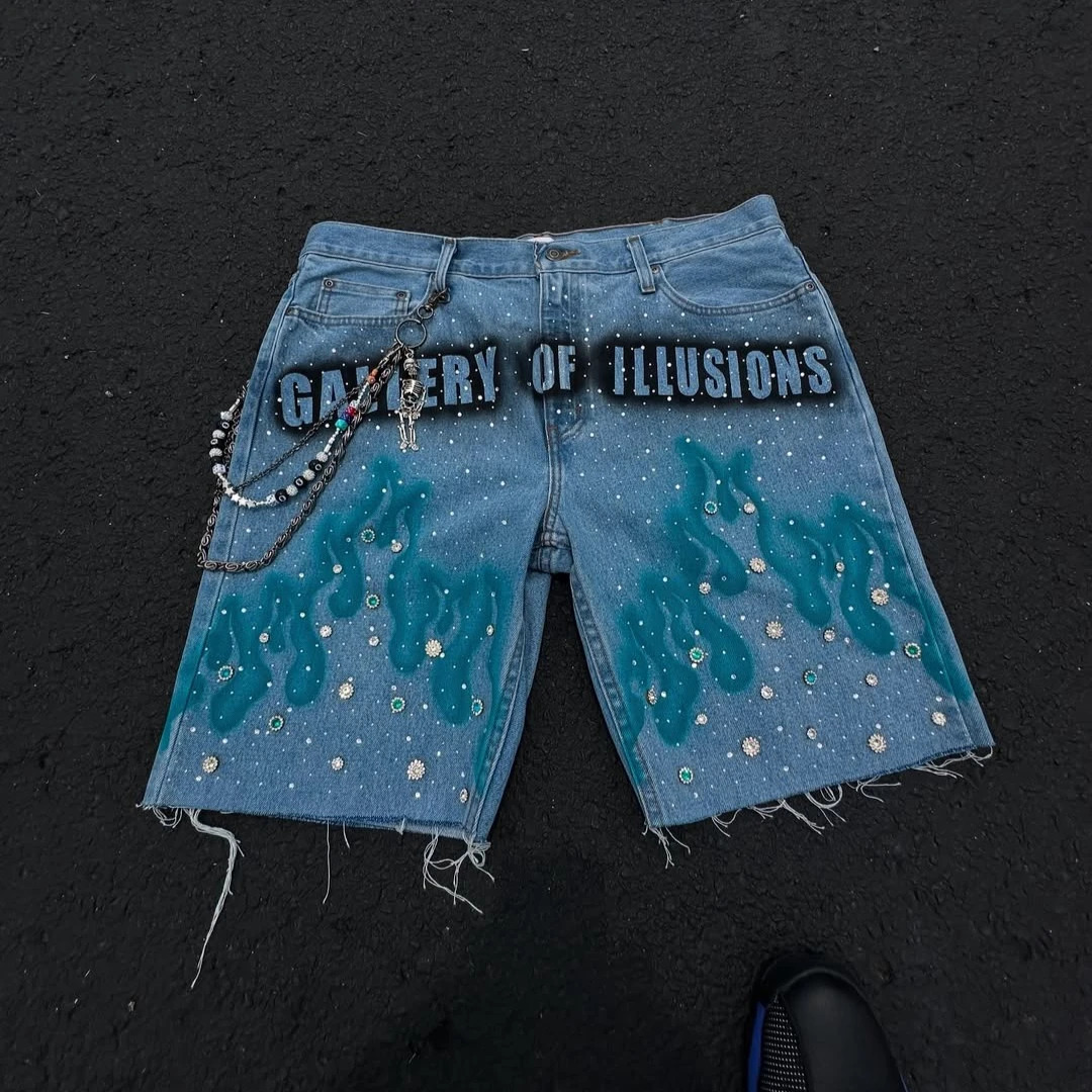 American Fashion Harajuku Blue Flame Rhinestone Short Jeans Mens Loose Casual Summer Wide Legs Street Couple Full of Star Jeans 250813
