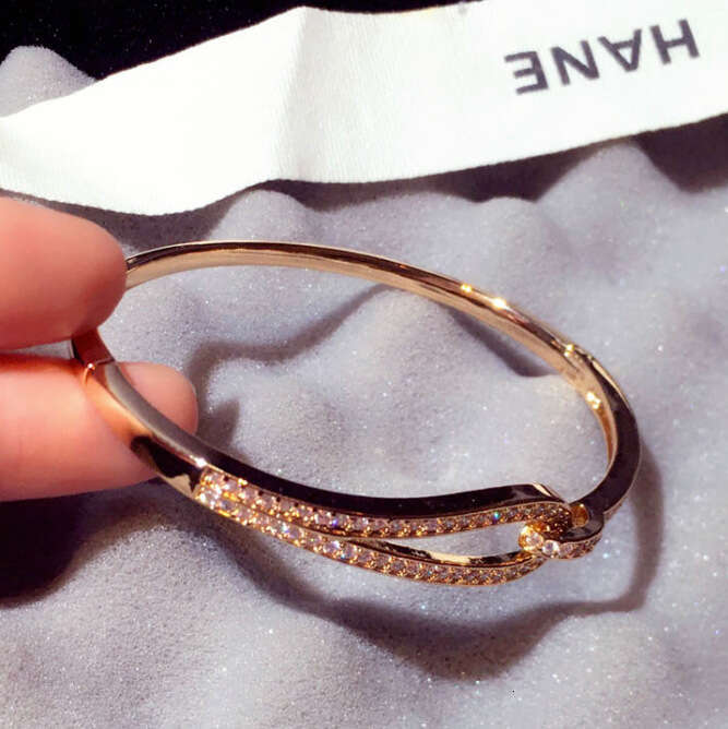 New Fashion Design Japanese and Korean Bracelet Trendy Zircon Inlaid Versatile Bangle Jewelry for Women S00329