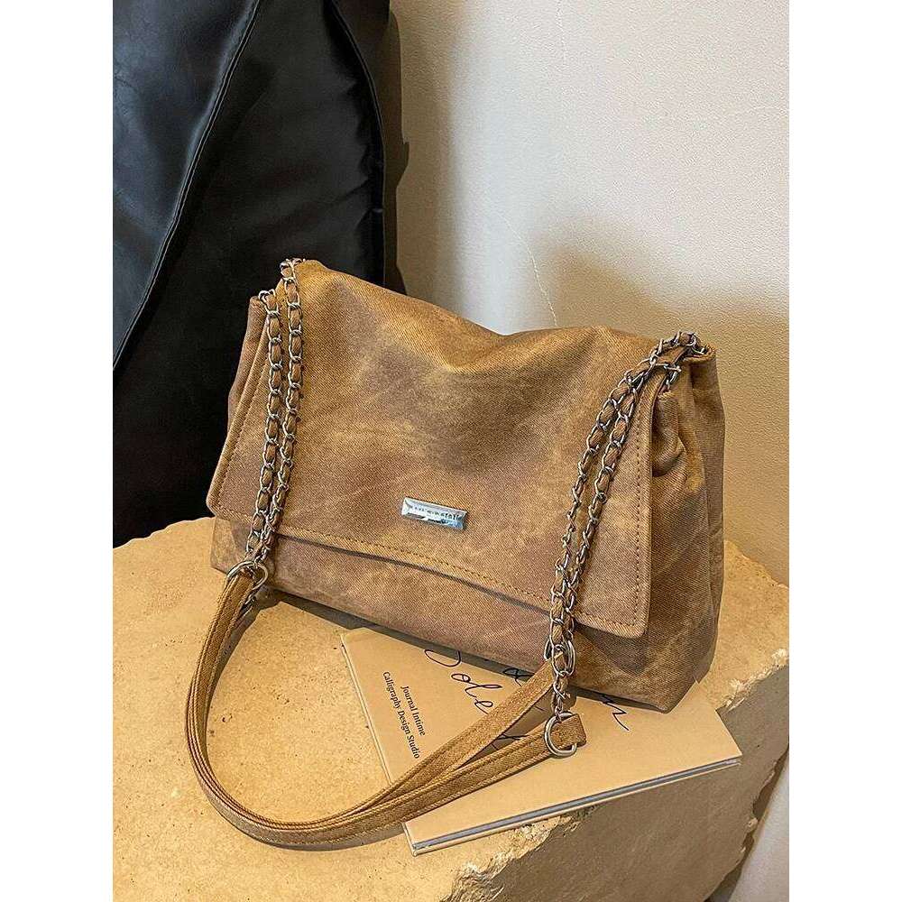 Women's 2025 New Designer Bag Shoulder Bag Vintage Versatile Chain Crossbody Single Underarm Bag