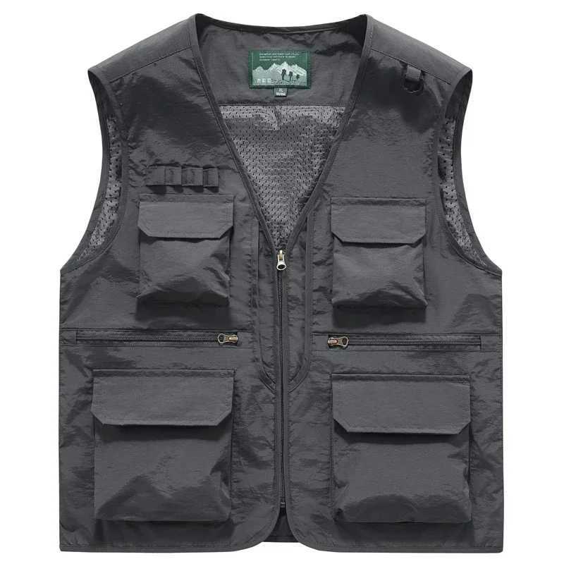 Summer Outdoor Cam Vest Men Utility Tactical Multi-Functional Vest Techwear Outdoor Hiking Fishing Photography Safari Cargo Vest Y250814