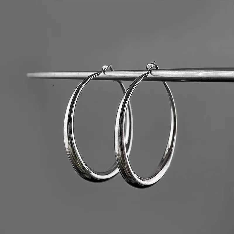 3D Simple Exaggerated Metal Round Hoop Earrings for Women Holiday Party OL Fashion Y2K Jewelry Big Ear Accessories XJ250814
