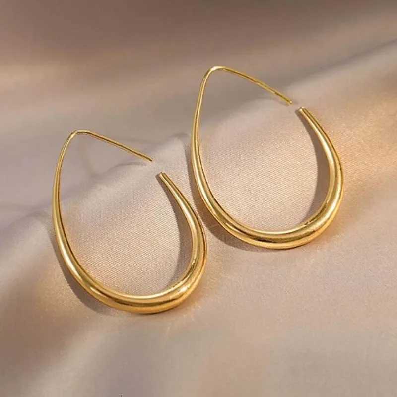 Hot Sale Geometric Oval Hoop Earrings for Women Simple Design Earrings Party Wedding Fashion Jewelry Accessories 2024 XJ250814