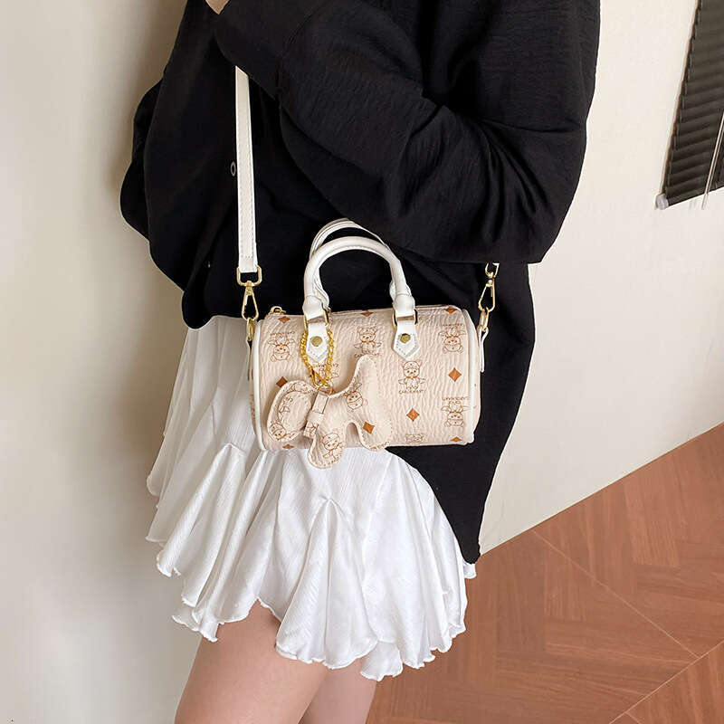 Designer bag Luxury bag Handheld Fashion Pillow 2025 NewTrend Versatile Shoulder Casual Crossbody Bag