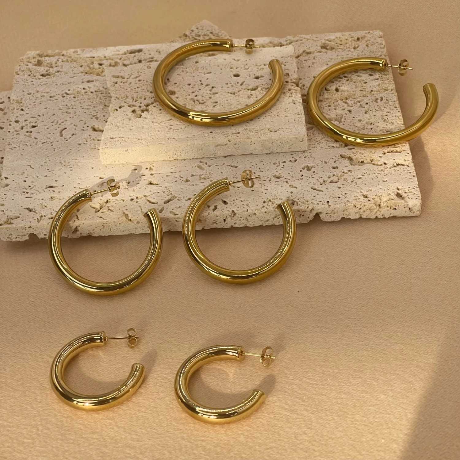 Stainless Steel Classic Gold Color Hollow Thick Loop Large Circle Hoop Never Fade C-Ring Piercing Earrings for Women Jewelry XJ250814