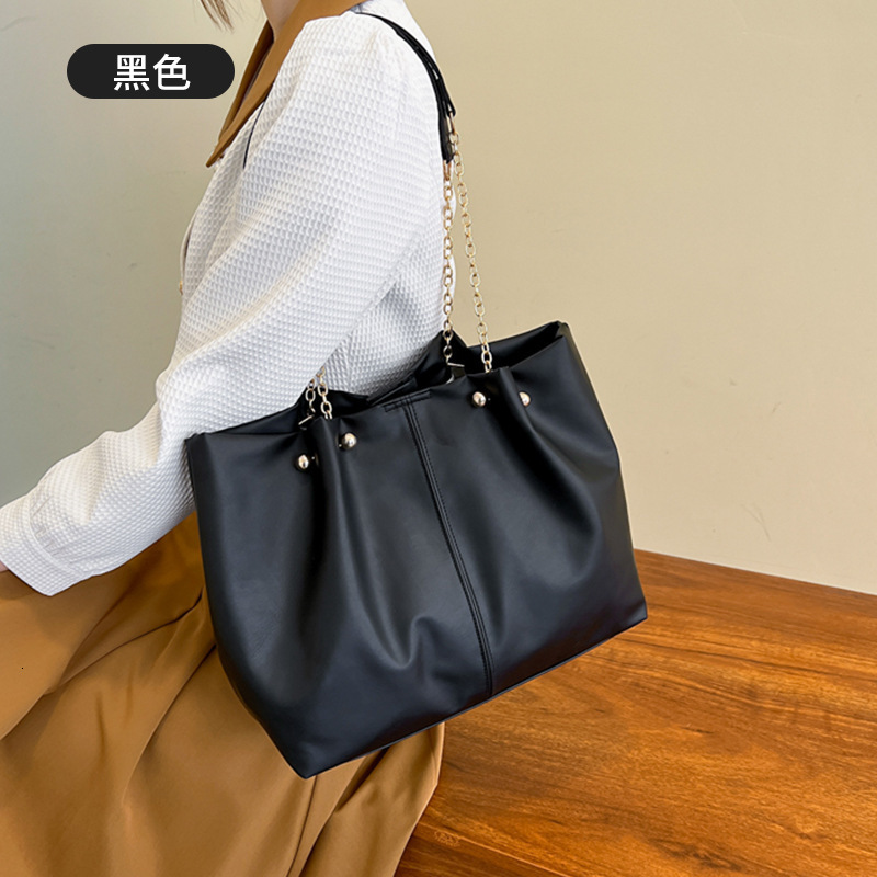 Large Capacity Tote Trendy Shoulder Underarm Chain Daily Commute Autumn PU Women's Bag