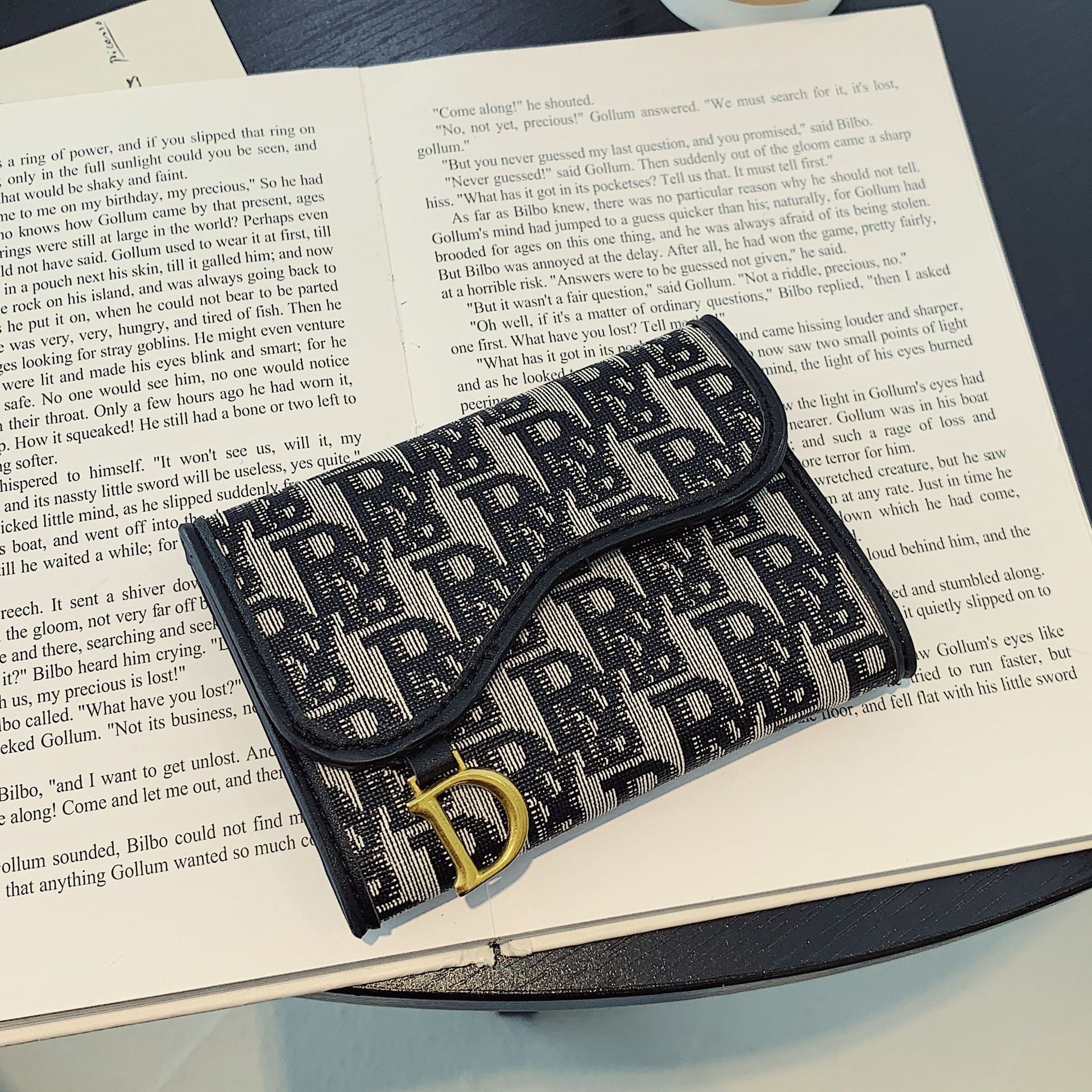 Lujo Retro Handbag Simple And Practical Multi Slot Three Fold Women's Wallet Passport Clip Card Bag Wallet Business Card Clip Versatile Bank Card Bag Document Bag