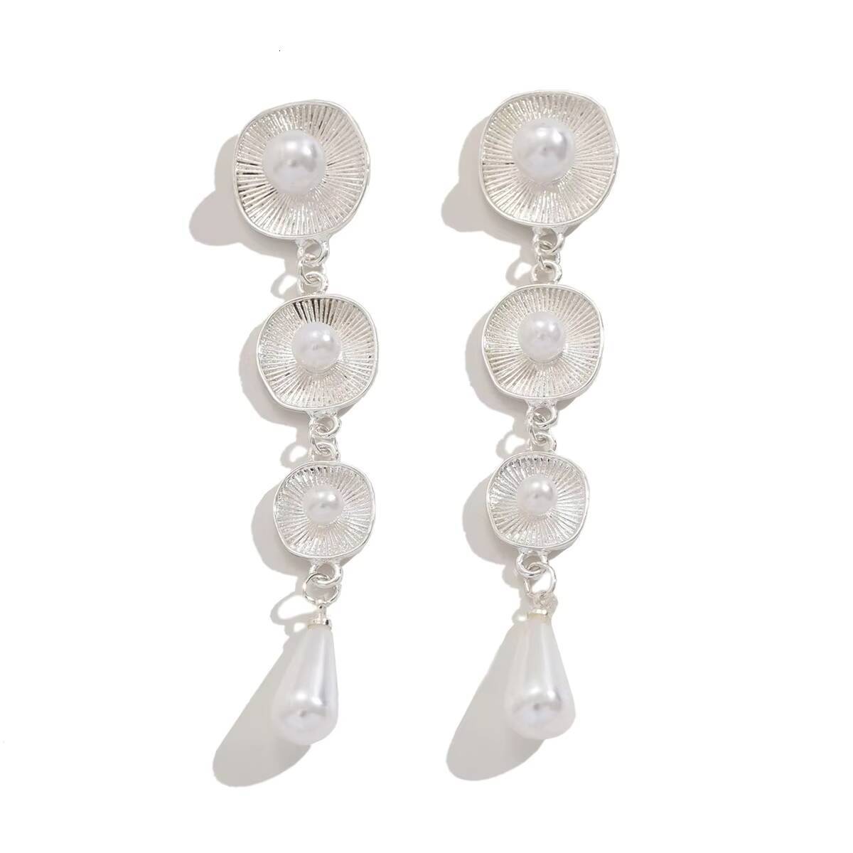 bohemian Earrings for Women New Water Drop Design Exaggerated Personality Imitation Pearl fashion