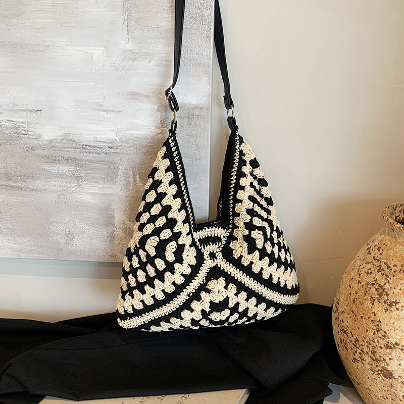 Handmade Straw Hollow Square Flower Large Triangle Color-Block Woven Vacation Beach Single Shoulder Tote Bag for Women