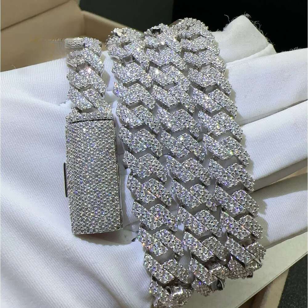 pendant necklaces designer for men Fine jewelry pass dia tester iced out Miami necklace Sterling Sier 14mm cuban link chain moissanite
