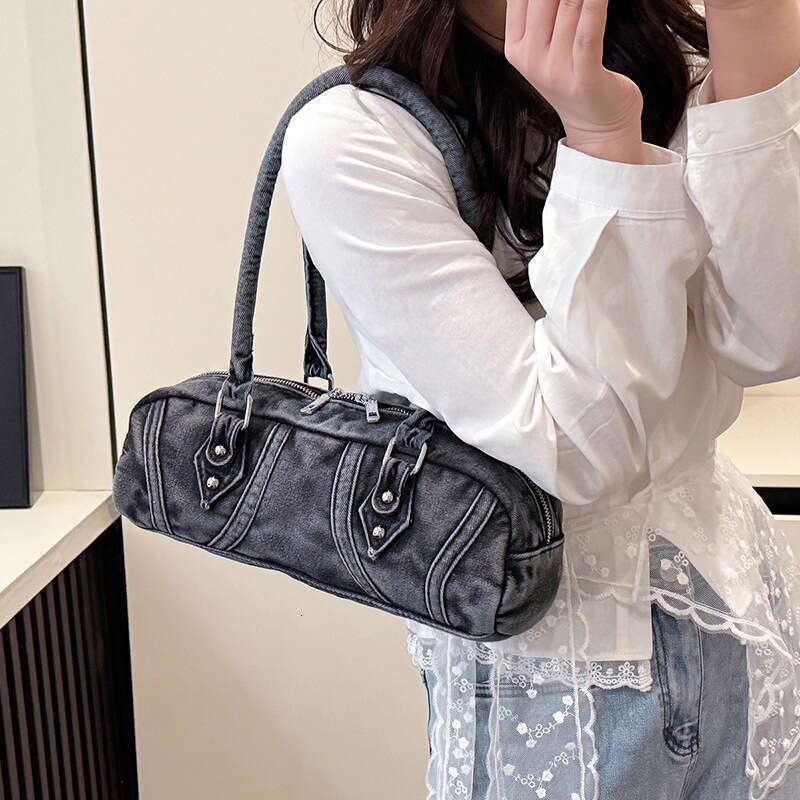 2025 New Fashion Bags Designer Women Distressed Denim Underarm Women's Handbag Bowling Trendy Boston Bag