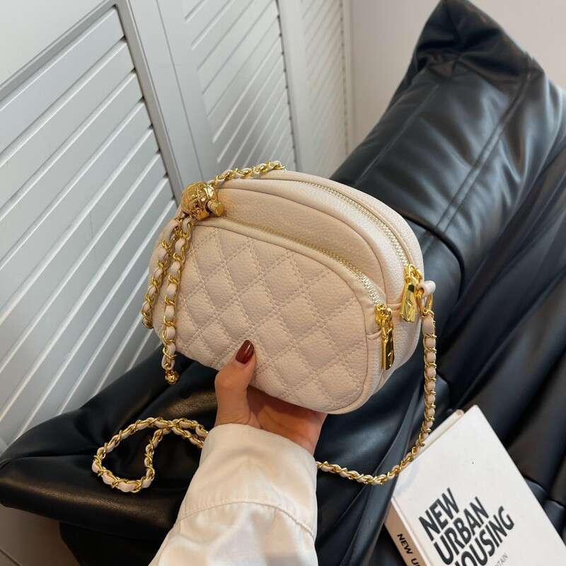 High-Quality Texture Women, Niche 2023 New Fashionable Stylish Single Shoulder Bag, Quilted Chain Crossbody Bag for Women
