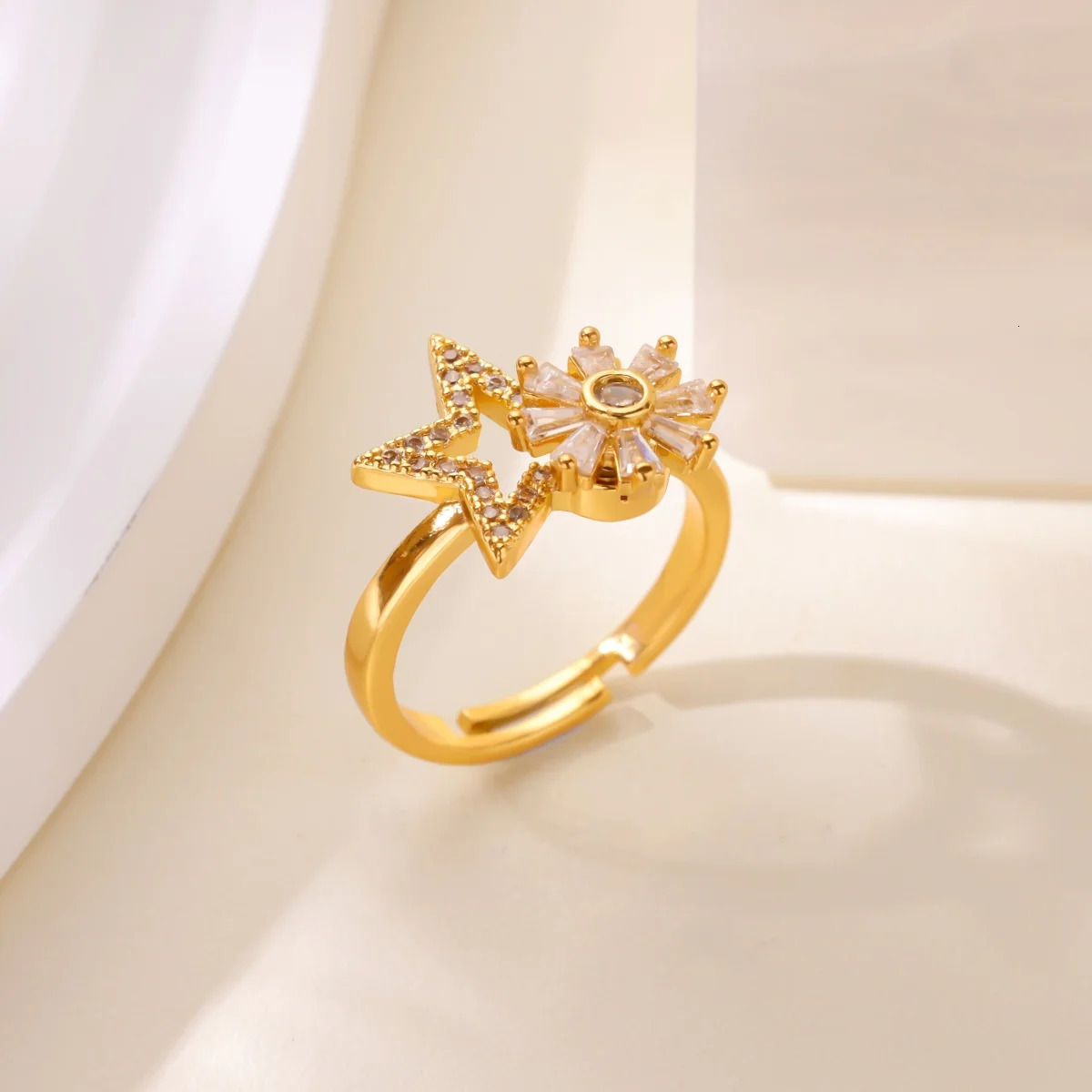 Zircon Rotatable Star Flower Windmill Ring for Women Stainless Steel Gold Color Wedding Couple Jewelry anillos 250811
