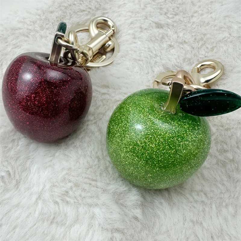 New Fashion Oversized Apple Bag Pendant Fashionable Keychain Exquisite Car Keychain Pendant Metal Key Bag Parts Accessories S250814