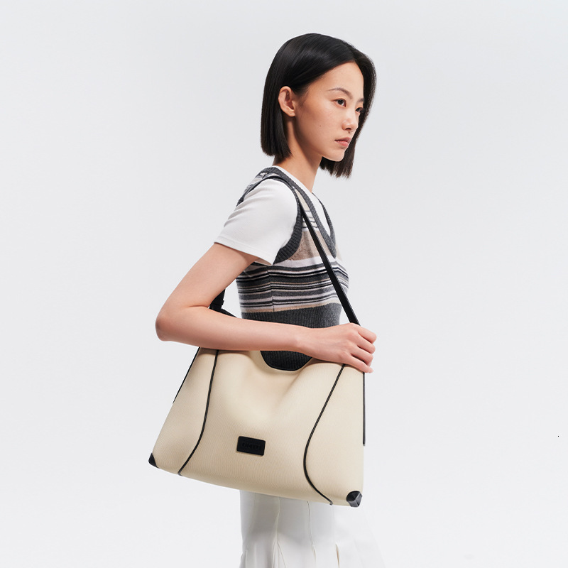 2025 New Hobo Bag Designer Crossbody Bag Commuter Handbag