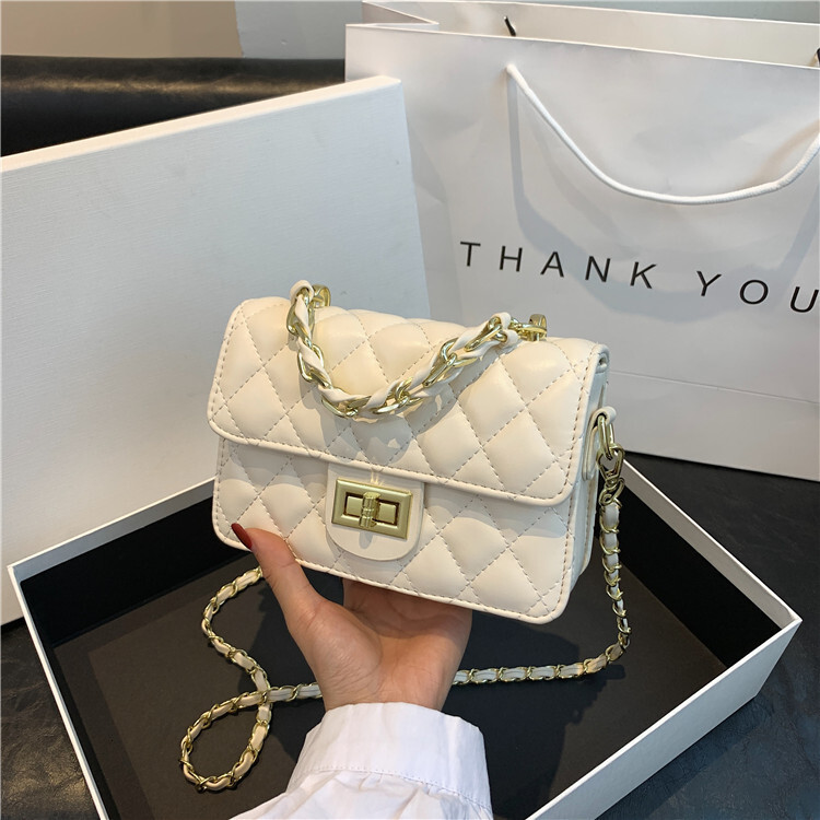 Luxury Brand Designer Bag Manufacturer 2025 Spring Summer New Women's Bag Trendy Women's Niche Single Shoulder Quilted Chain Small Square Ba
