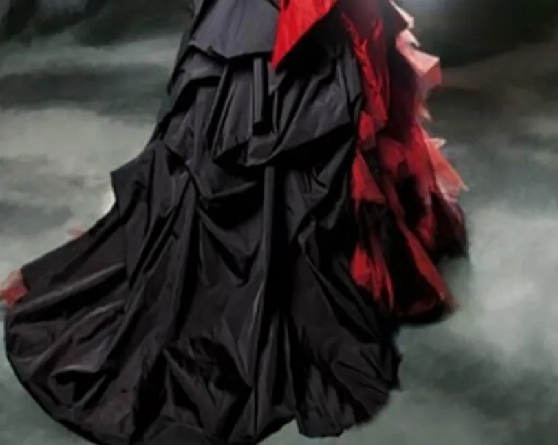 Red and Black Gothic Wedding Dresses Sweetheart Bow Lace Draped Taffeta Vintage Bridal Gowns vestido de noiva Custom