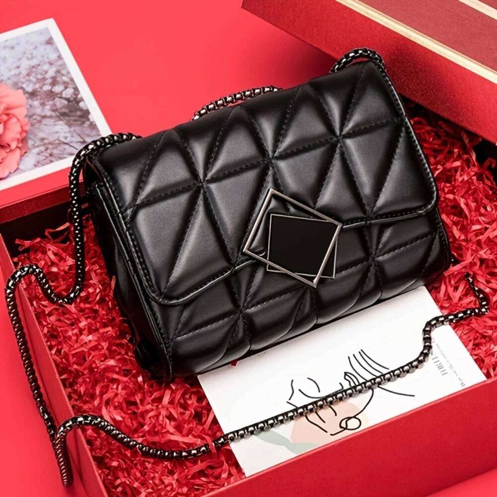 City Bag Argyle Quilted Chain Buckle Crossbody Bag, One Shoulder Small Square Bag