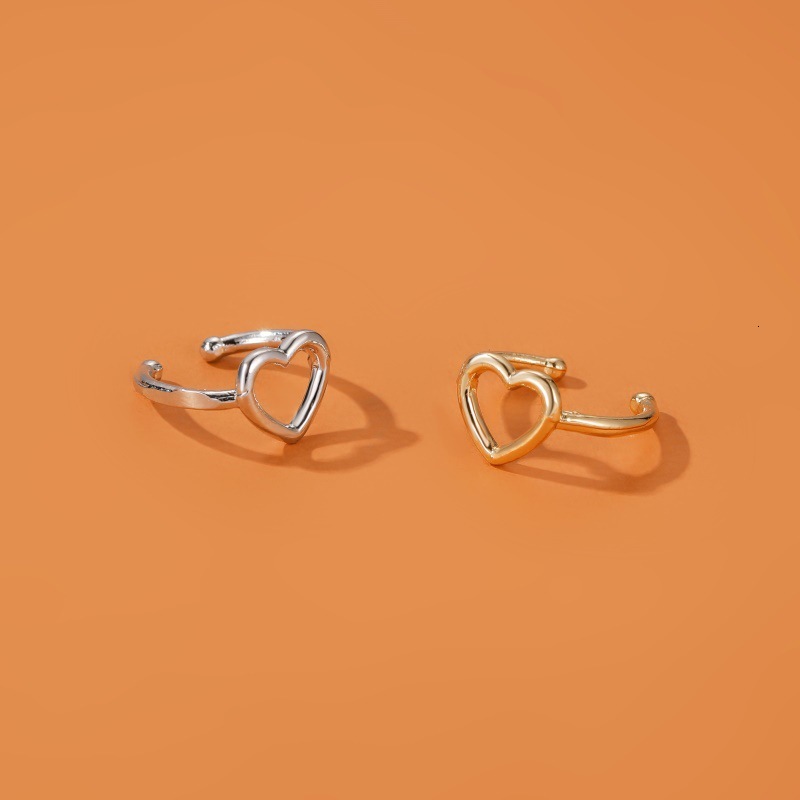 Minimalist For Women Elegant Hollow Heart Clips Non-Pierced Earrings Sweet Heart-Shaped Cuffs Ear Jewelry