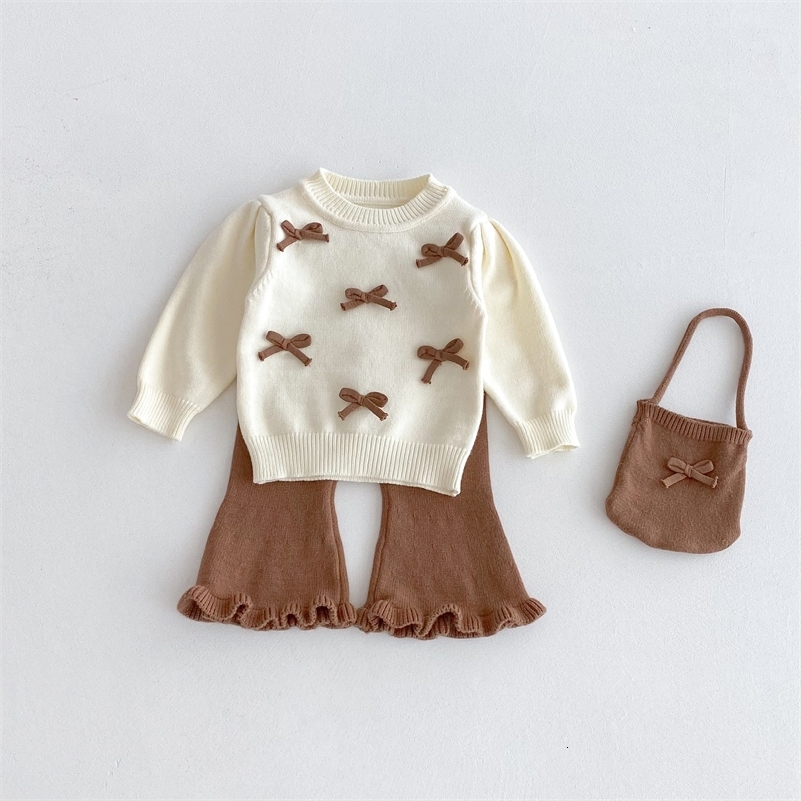 Baby Girl Sweater Suit Autumn and Winter Bow Round Neck SweaterBell Bottoms Cute Bag Three Piece Suit 250813