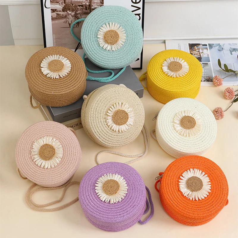 Travel Beach Straw Bags for Girl Summer Cute Flower Woven Crossbody Bags Mini Zipper Kids Princess Messenger Bags Po Props 250813