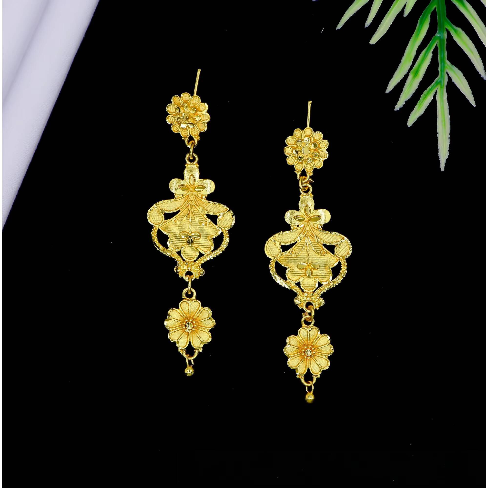 Gold-Plated Designer Women's New Indian Antique Fashion Earrings Artificial Style Gift Jewelry