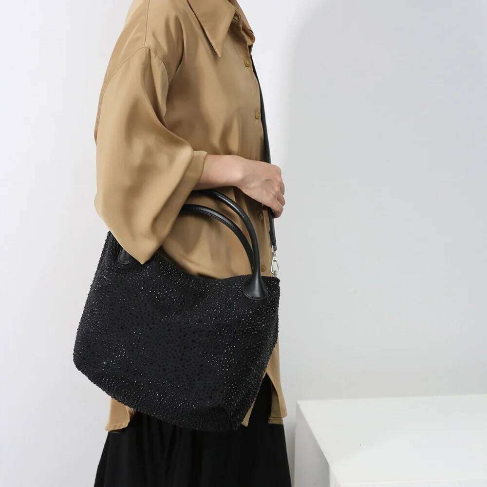 Designer Bags New Hot Selling Versatile Niche Design Soft Canvas Rhinestone Gradient Single Shoulder Elegant Temperament Spliced Women's Bag Luxu