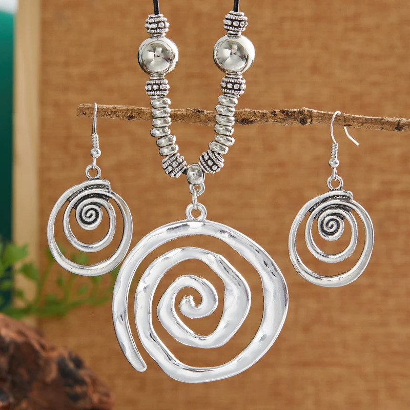 Vintage Ethnic Style Exaggerated Spiral Vortex Pendant Necklace Earrings for women Unisex Boho Fashion Jewelry Accessories 250812