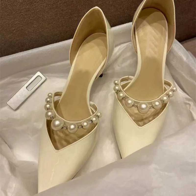 Star Style Luxury Pearls Rhinestones Patent Leather Women Pumps Elegant Pointed Toe Thin High Heels Female Party Wedding Shoes W250814