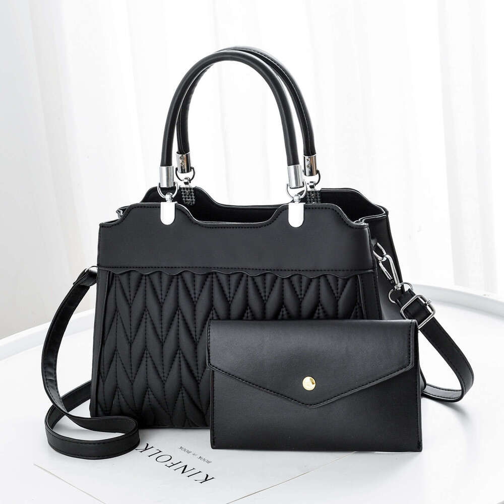 Designer bag Luxury bag Large Capacity Embroidered Shoulder Crossbody Style Women's Bag