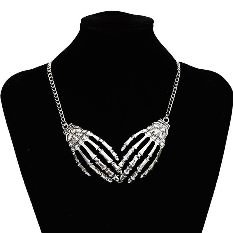 Hot Selling Jewelry Exaggerated Punk Skull Claw Halloween Necklace Cosplay Accessory