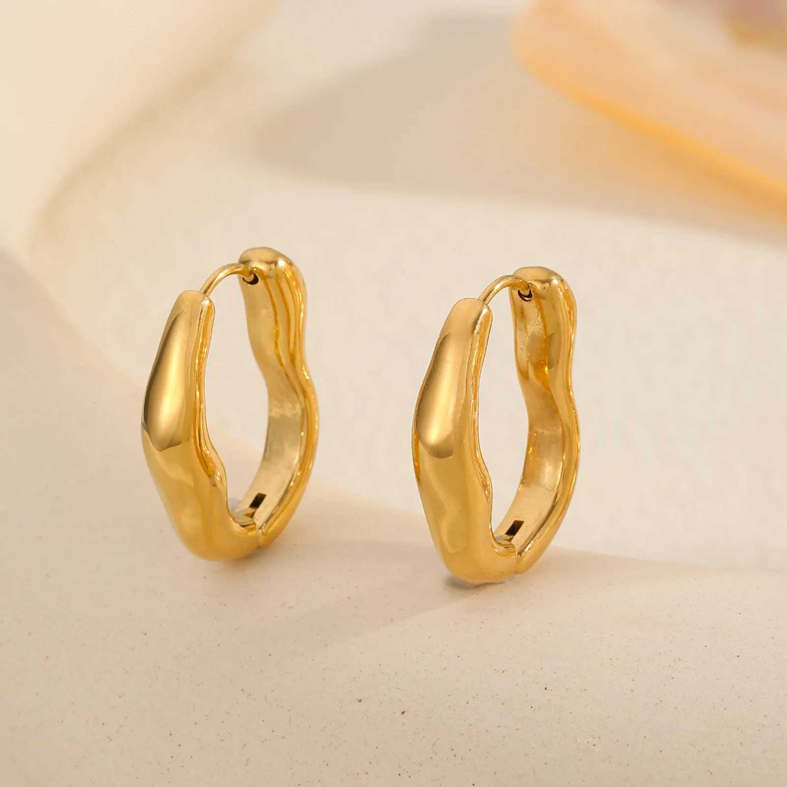 Vintage Metal Geometry Hoop Earrings For Women Fashion New Design Irregular Minimalist Drop Earrings Trend Party Wedding Jewelry XJ250814