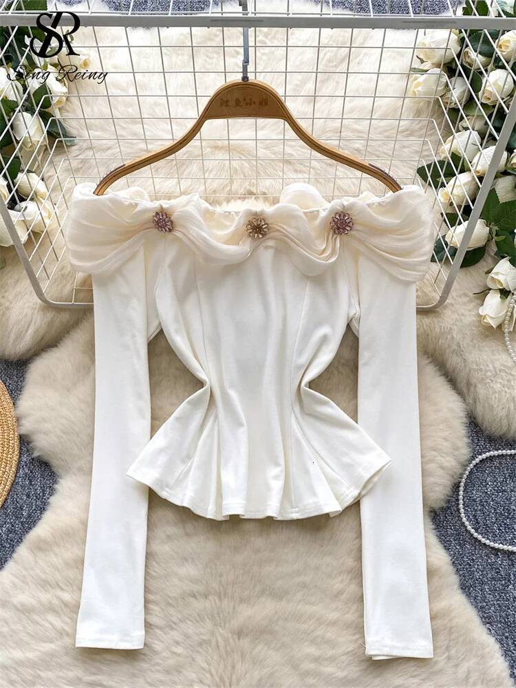 2025 off shoulder hot and spicy top women's diamond slant neck YK short T-shirt lightweight luxury new fashion autumn slim fit women's shirt