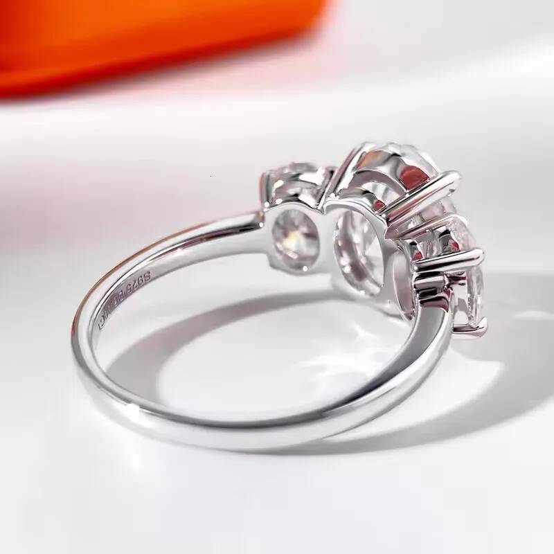 BXINY 3-Stone Oval Cut All Moissanite Ring 925 Sterling Silver GRA Certified Diamond Wedding Band For Women Luxury Jewelry Gifts
