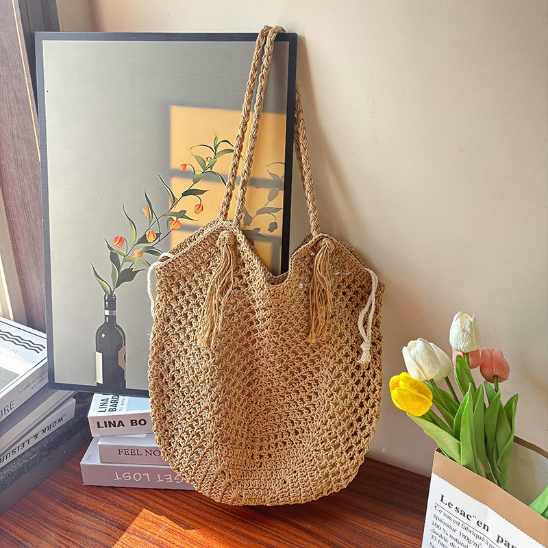 Casual Large Capacity Commuter Cotton Woven Hollow Straw Lazy Style Beach Vacation Shoulder Bag for Women