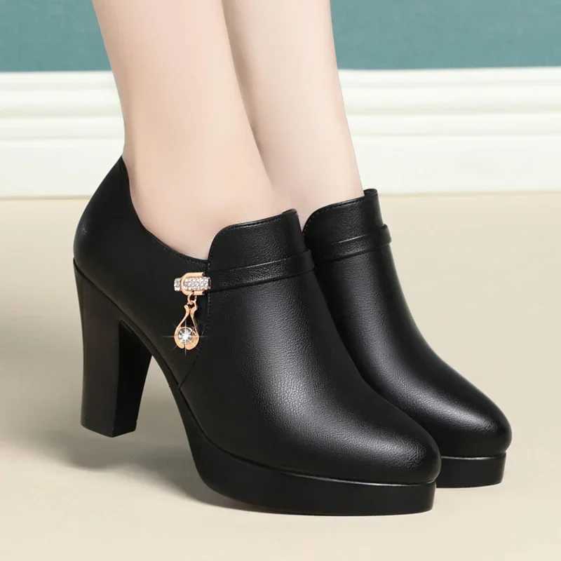 Comfortable Fashion Deep Mouth Soft Leather Womens Platform Shoes 2024 Fall Med Block Heels Single Shoes for Office Mom W250814