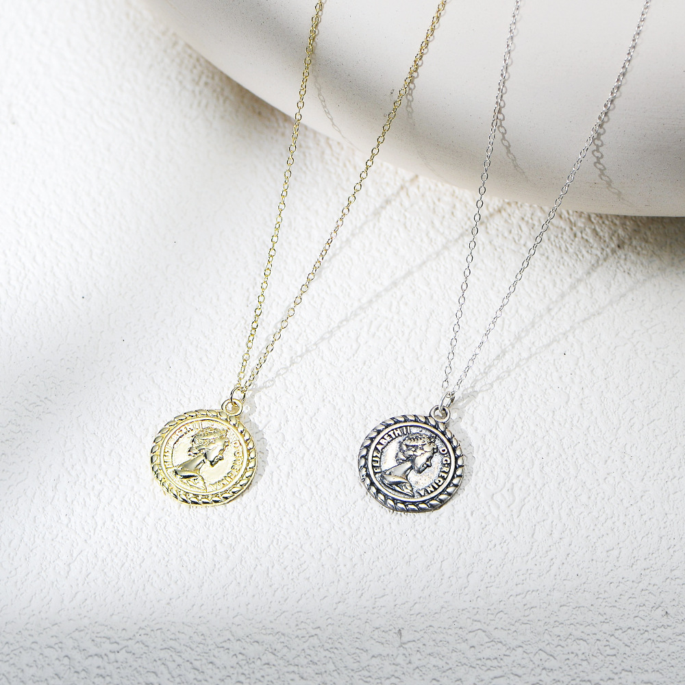 S Pure Sier Portrait Relief Queen Coin Necklace for Women Ins Style Personality Trendy Versatile Collarbone Chain