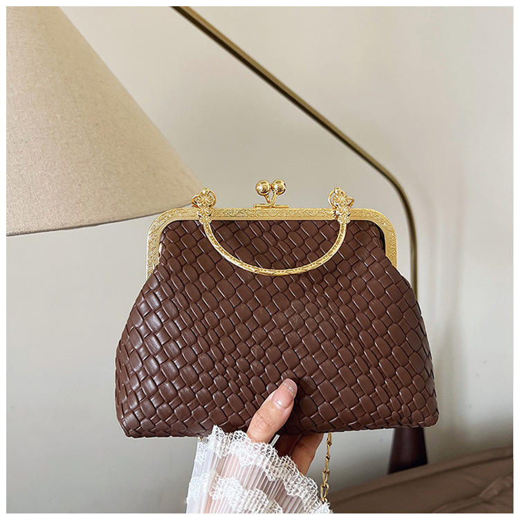Luxury Brand Designer Bag Fashion Woven Shell Bag 2024 New Chain Princess Bag Fresh Handbag Mini Shoulder Bag Women's Bag