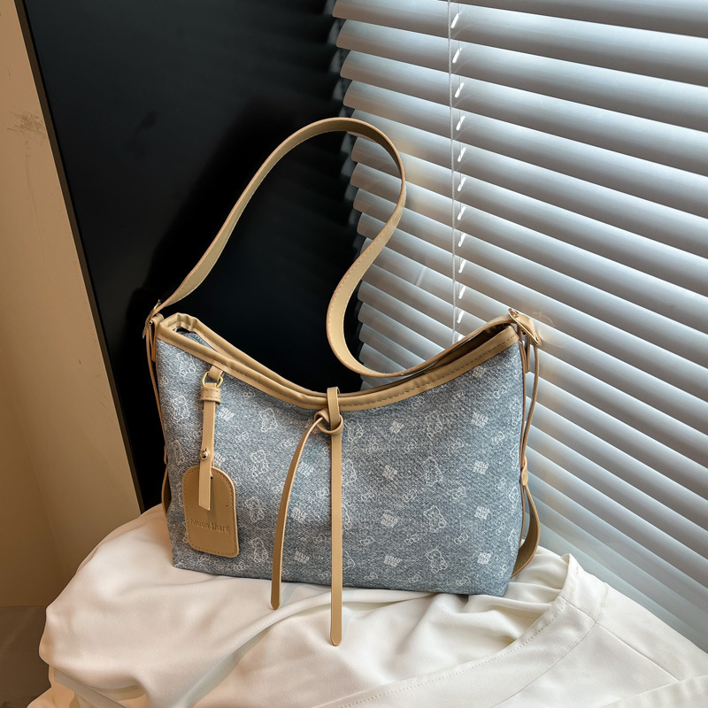 2025 New Women's Designer Handbag High-end Large Capacity Commuting Retro Color Block Leisure Multifunctional Single Shoulder Horizontal Bag Wall