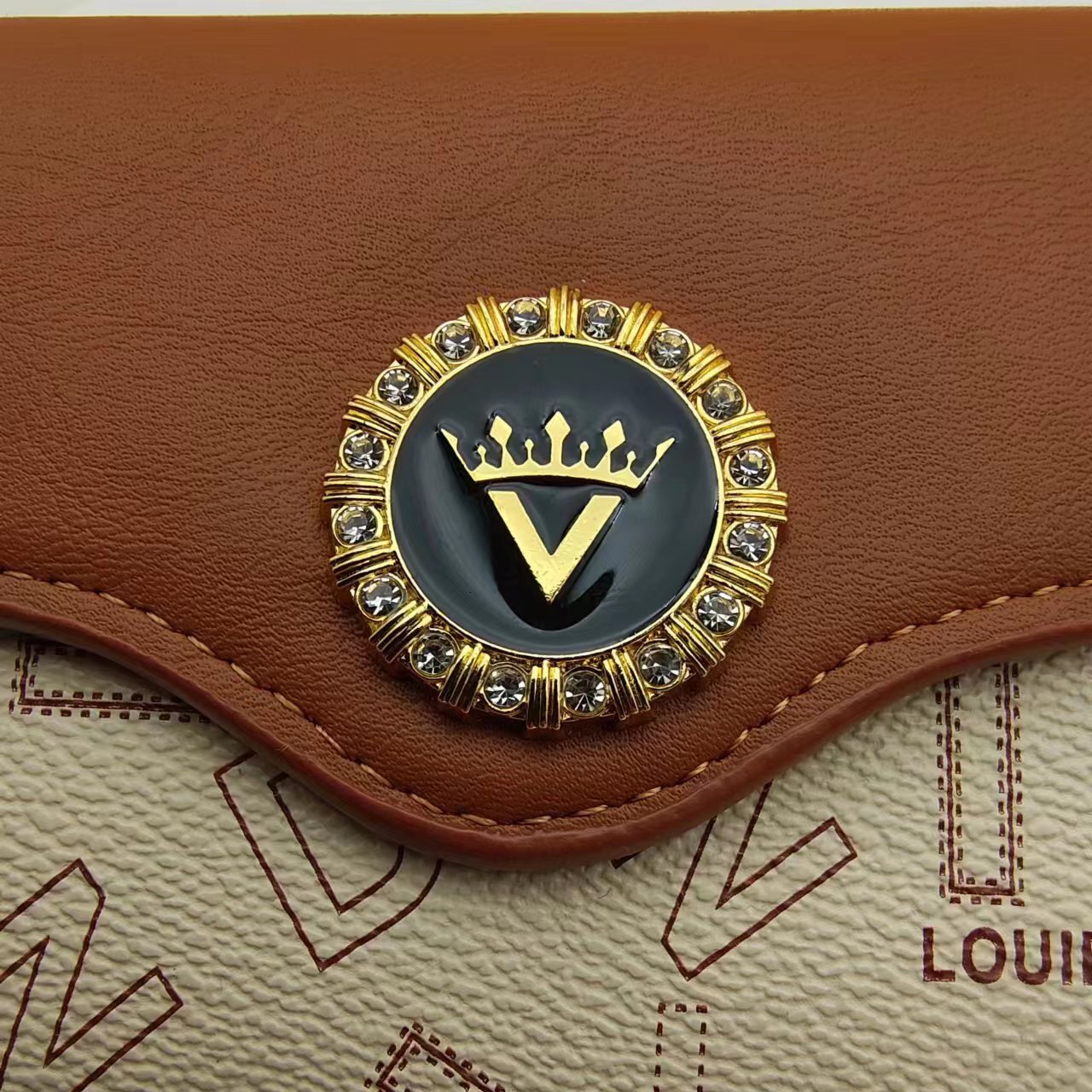 Luxury Brand Designer Bag Luxury Brand Designer Bag 2023 New Women's Long Soft Leather Wallet Fashion Simple Money Clip Multi-Card Slot Large Cap