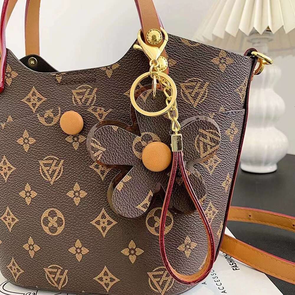 DHessentials Korean Style Basket Bag - Fashionable Tote Shoulder Bag for Women, Large Capacity PVC Handbag with Bow (4 Colors)