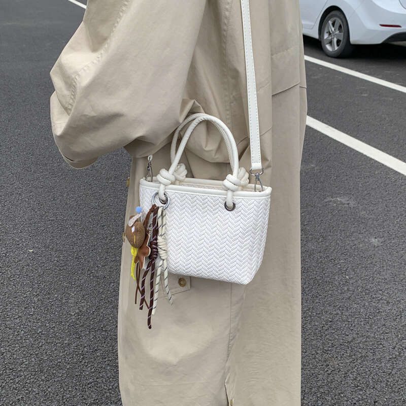 Chic Woven Tote Handbag with Adorable Charm - Durable Material, Roomy Interior, Ideal for Fashion - Forward Women's Daily & Beach Outings