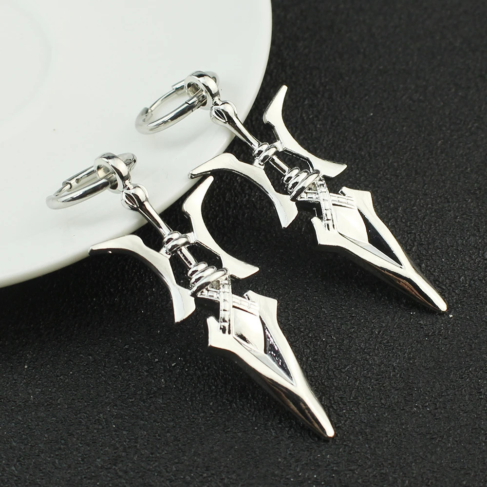 Death Note Misa Amane Cosplay Earring Halberd Drop Earrings for Girl Halloween Goth Cross Ear Clips Ear Cuffs Fashion Gift 250812