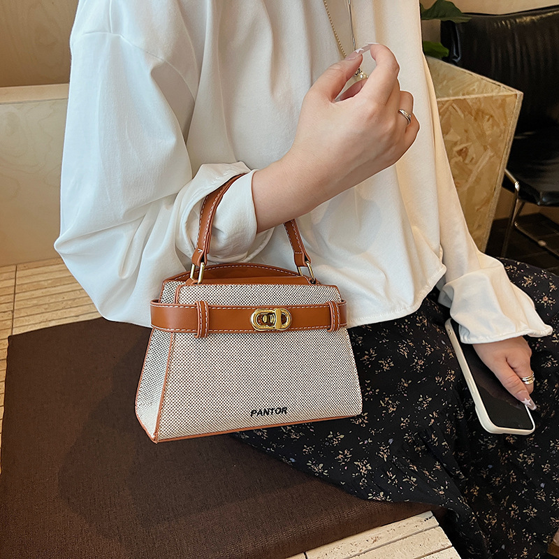 Free Shipping Women's Designer Handbag 2025 New Small Square Bag Fashionable High-quality Multifunctional High-end Feeling Crossbody Bag High-end