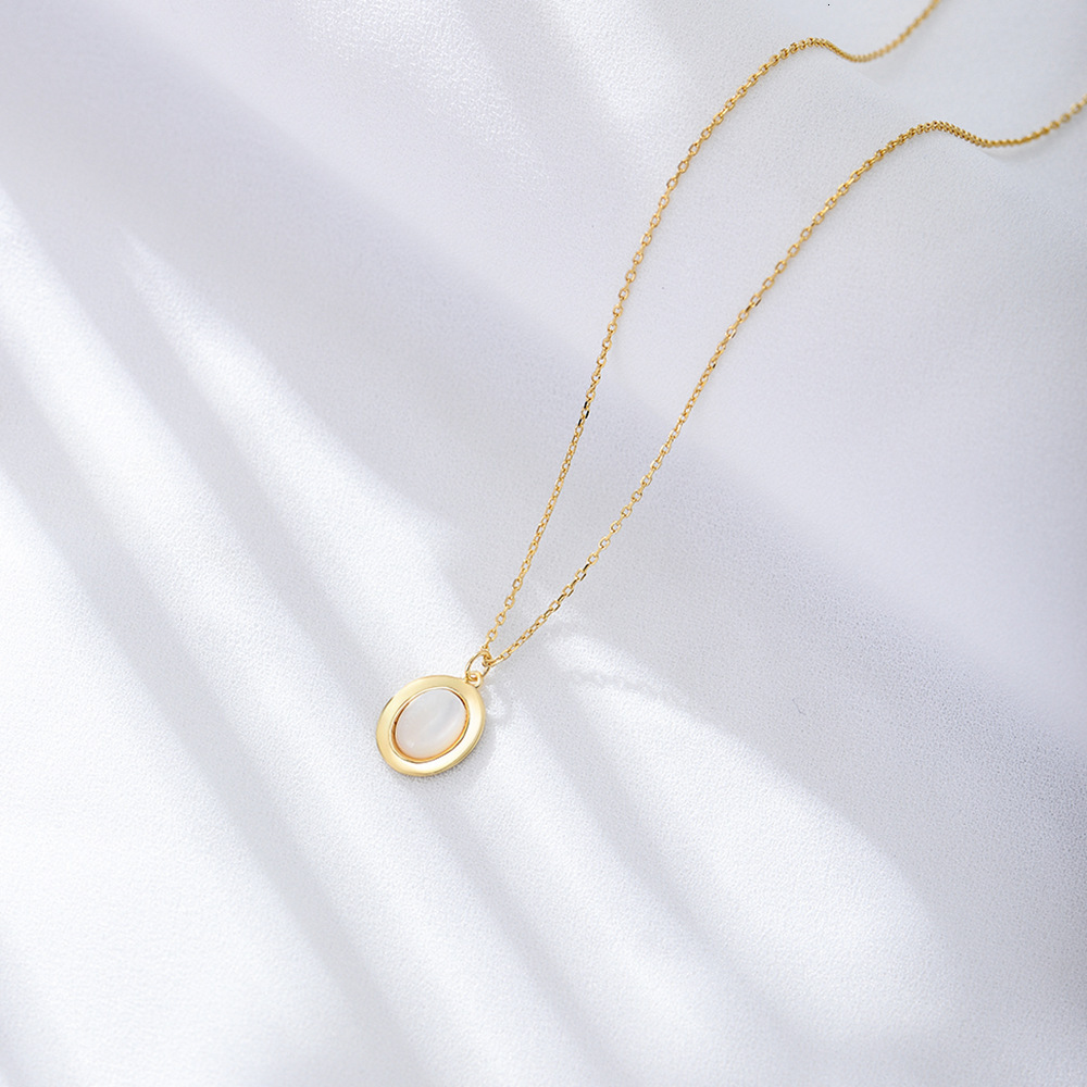 Oval Natural White Mother-of-Pearl Shell Pendant Sterling Sier Necklace Simple Women's Fashionable Elegant Jewelry