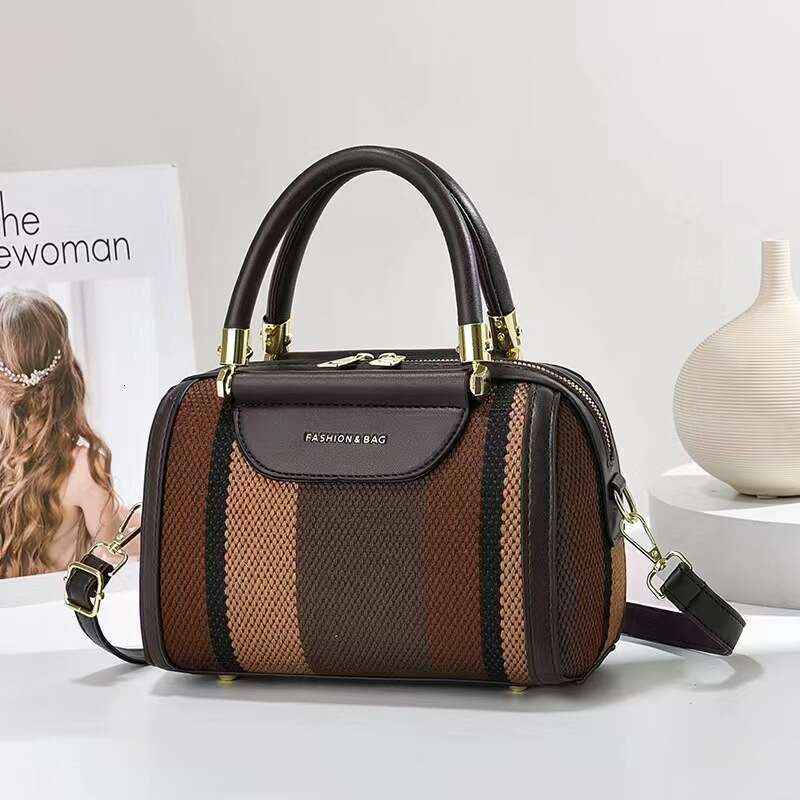 Handbag 2025 New Style Women's Textured Single Shoulder Large Mom Bag