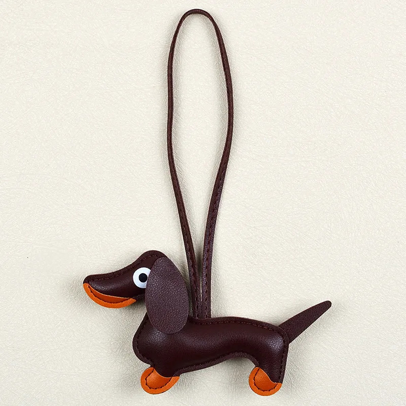 1PC Cute PU Leather Puppy Dog Keychain Pendant Lovely Dachshund Women Bag Charm Phone Pendant Trinket Car Key Ring Party Gift 250811