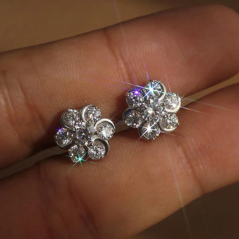 Huitan Chic Flower-shaped Cubic Zirconia Stud Earrings for Women Daily Wear Exquisite Female Piercing Accessories Trendy Jewelry 250812